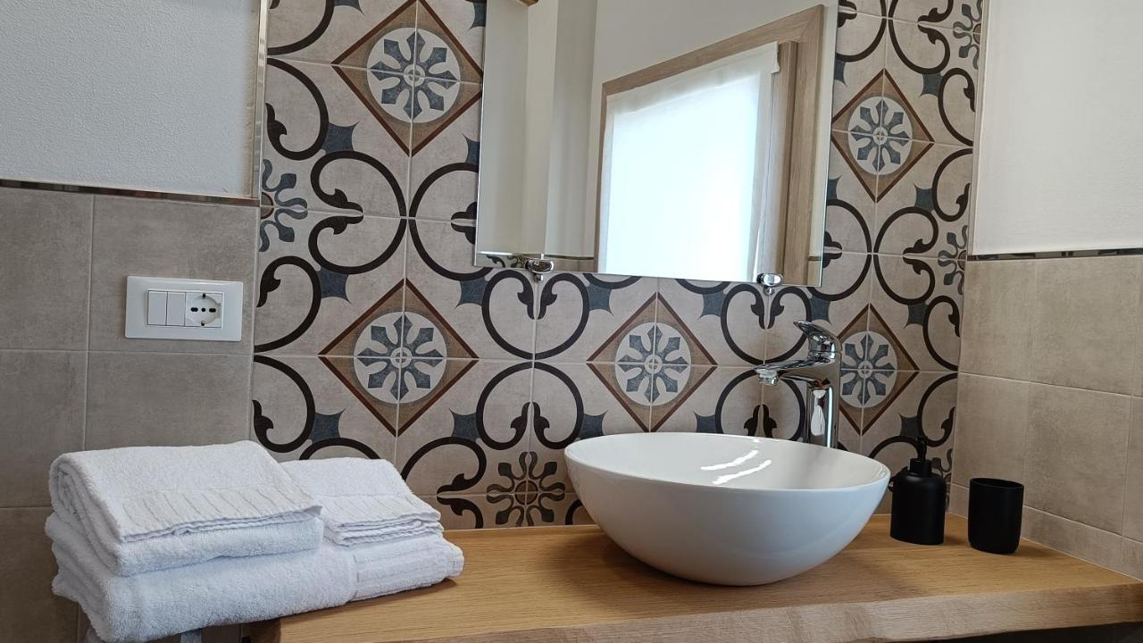 Casa Cuccagna Chioggia - Vista Canal Vena Экстерьер фото