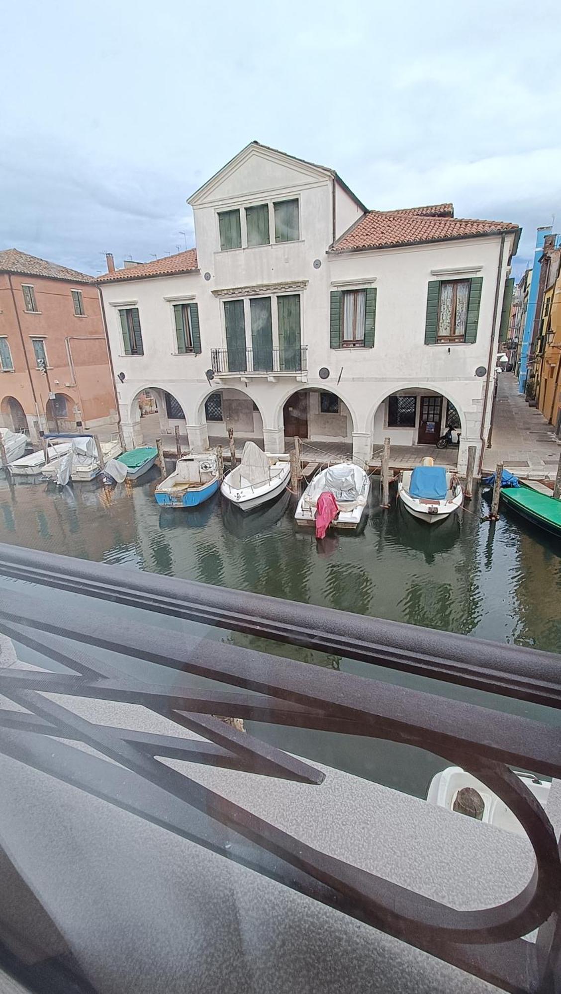 Casa Cuccagna Chioggia - Vista Canal Vena Экстерьер фото