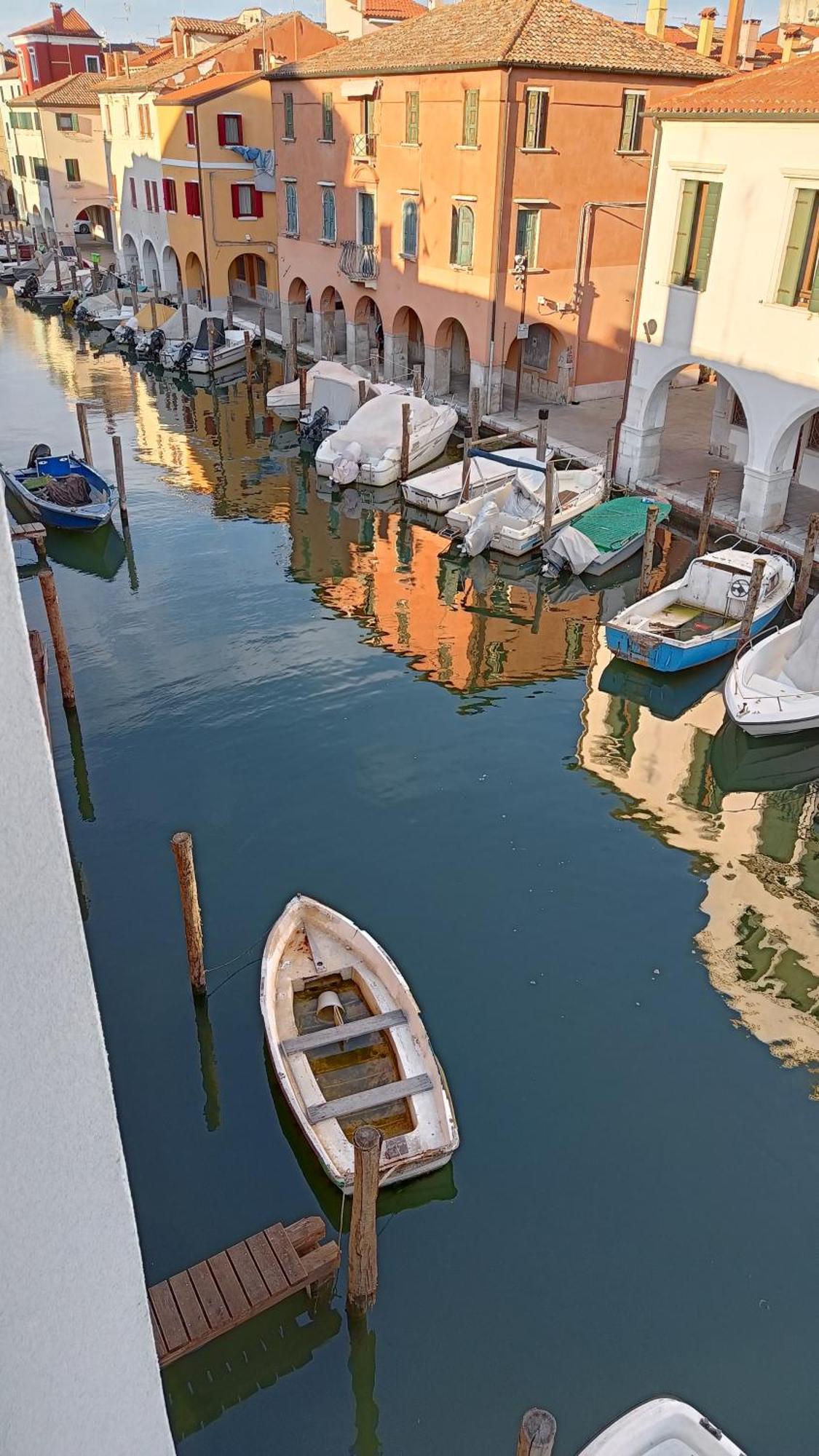Casa Cuccagna Chioggia - Vista Canal Vena Экстерьер фото